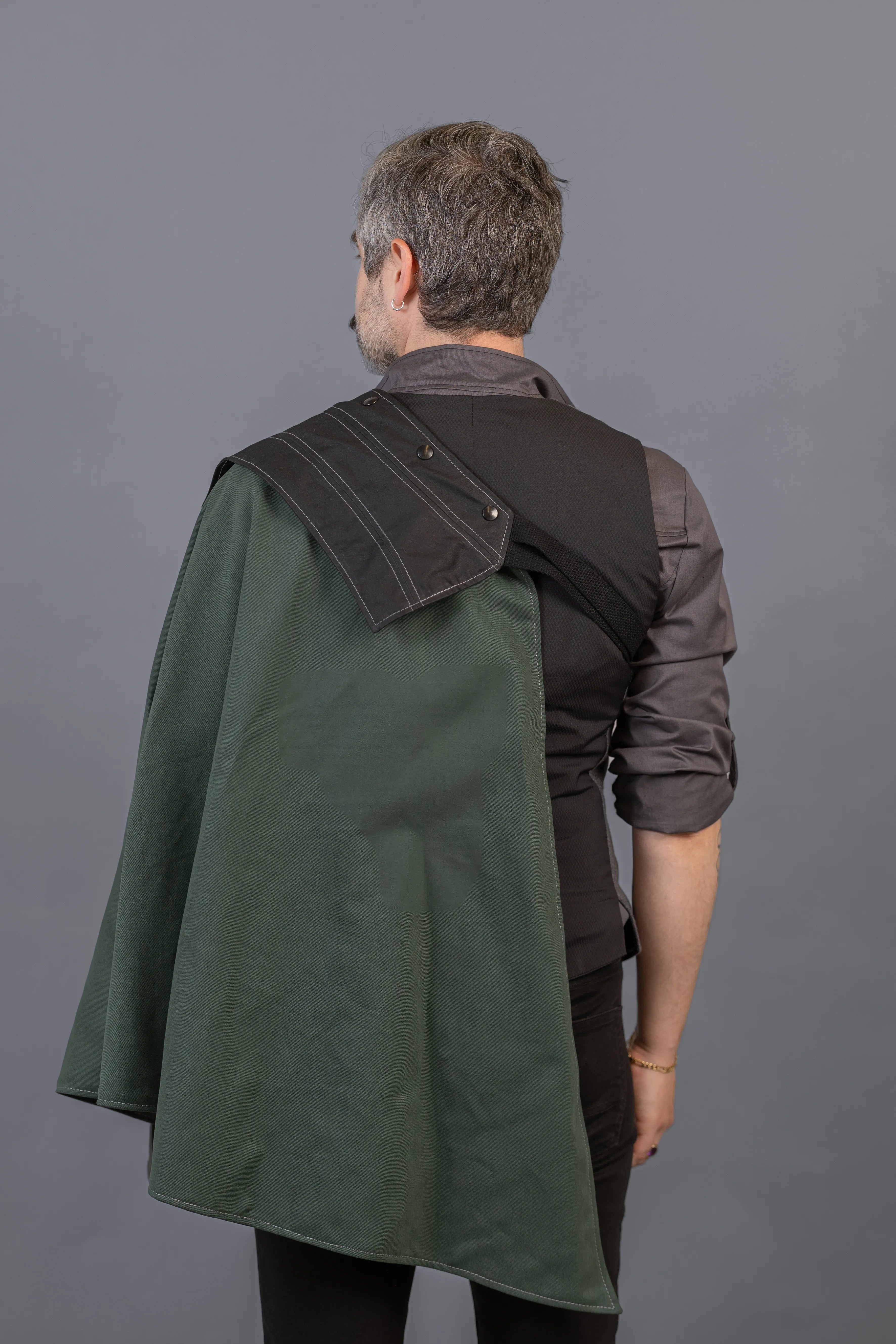 Marquis Cape - Verdant Twilight [Unifit]